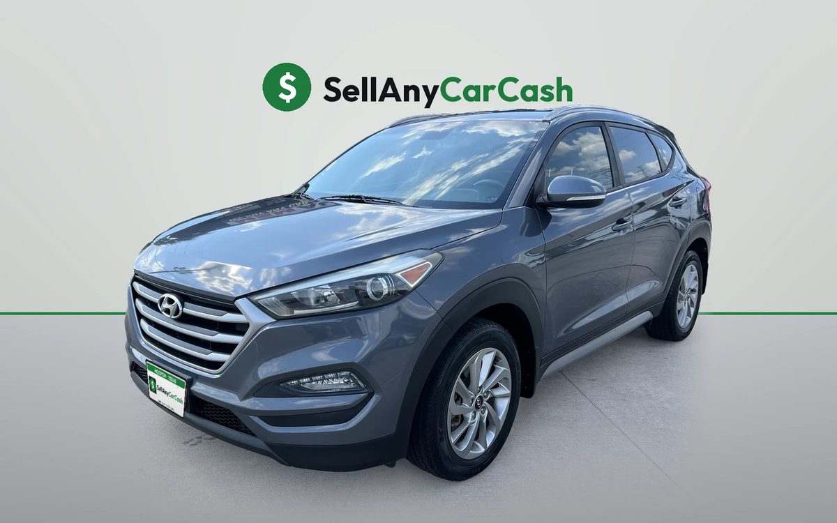 Gray Hyundai Tucson we bought for cash in Houston, TX — Sell Any Car Cash